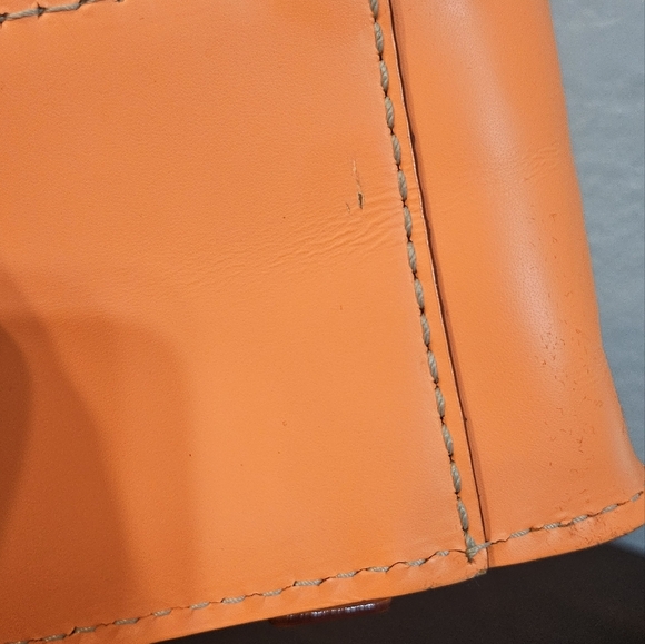 kate spade Essex Scout Orange Crossbody - Picture 5 of 6